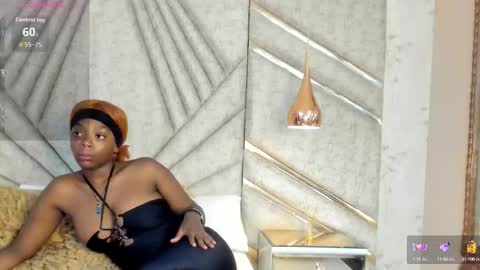 Snapshot of oliiviagarciaa chatting on September 24, 3:27 am OliiviaGarciaa online show from September 24, 3:27 am