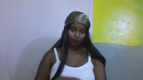 olinah610 online show from February 1, 3:33 pm