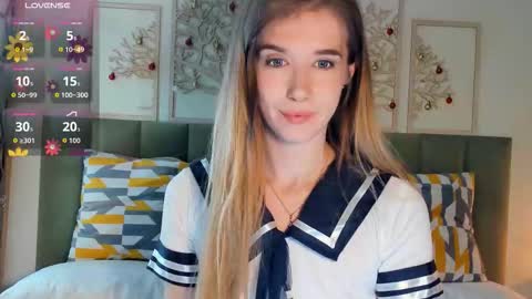 Snapshot of olivia_7 chatting on September 24, 5:56 pm Olivia online show from September 24, 5:56 pm