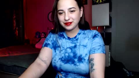 Snapshot of olivia_defo chatting on October 13, 3:14 pm olivia_defo online show from October 13, 3:14 pm