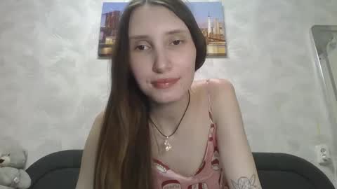 Snapshot of olivia_dream1 chatting on September 17, 10:19 pm Olivia online show from September 17, 10:19 pm