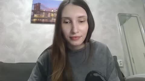 Snapshot of olivia_dream1 chatting on February 21, 10:37 pm Olivia online show from February 21, 10:37 pm