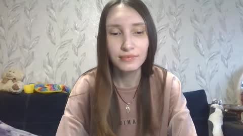 Snapshot of olivia_dream1 chatting on January 19, 1:01 pm Olivia online show from January 19, 1:01 pm
