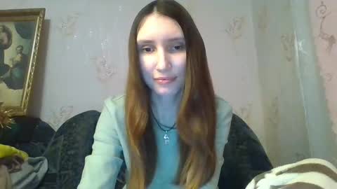 Snapshot of olivia_dream1 chatting on December 17, 5:58 pm Olivia online show from December 17, 5:58 pm