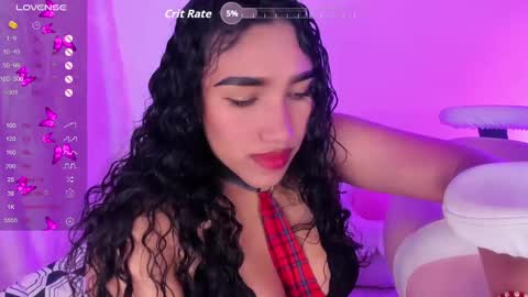 Snapshot of olivia_fx chatting on September 19, 2:21 am Maria online show from September 19, 2:21 am