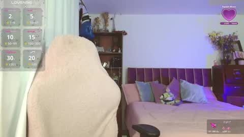 Olivia online show from October 23, 6:30 am