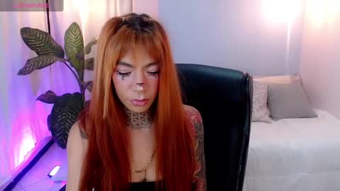 Snapshot of olivia_goddess chatting on December 18, 9:25 am Olivia online show from December 18, 9:25 am