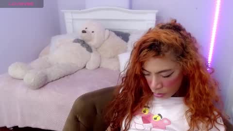 Snapshot of olivia_goddess chatting on December 17, 7:29 am Olivia online show from December 17, 7:29 am