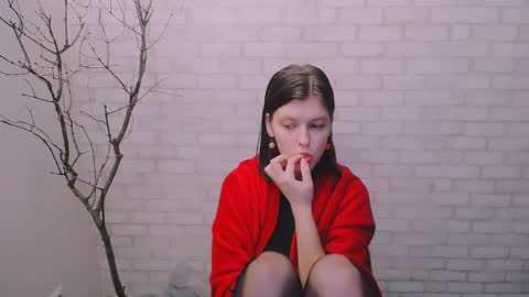 Olivia online show from January 25, 7:06 am