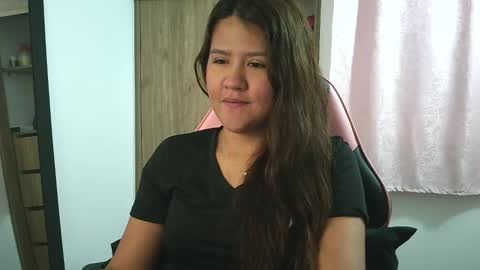 Olivia online show from October 27, 12:12 pm