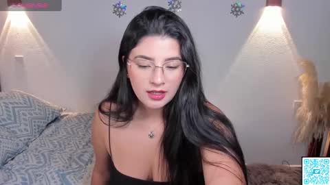 Snapshot of olivia_wiston chatting on December 19, 1:07 am Olivia 40 off online show from December 19, 1:07 am