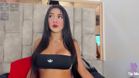 Olivia Evangelista online show from March 3, 2:50 am