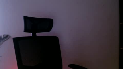 oliviaaa__ online show from July 17, 9:07 pm