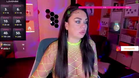 Snapshot of oliviagoold chatting on September 23, 8:29 pm Oliviagoold online show from September 23, 8:29 pm