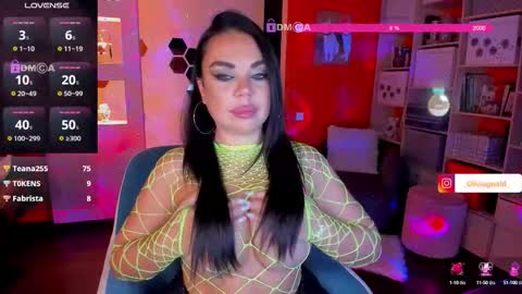 Snapshot of oliviagoold chatting on September 10, 9:04 pm Oliviagoold online show from September 10, 9:04 pm