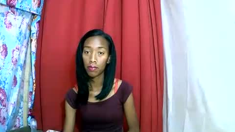 Snapshot of oliviah27 chatting on October 10, 11:31 pm oliviah27 online show from October 10, 11:31 pm
