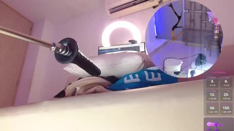 oliviahalley online show from November 29, 3:05 pm