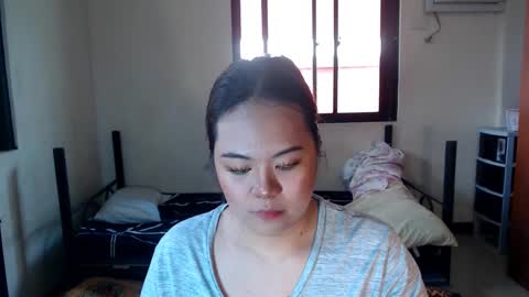 olivia hollywood online show from January 6, 3:53 am