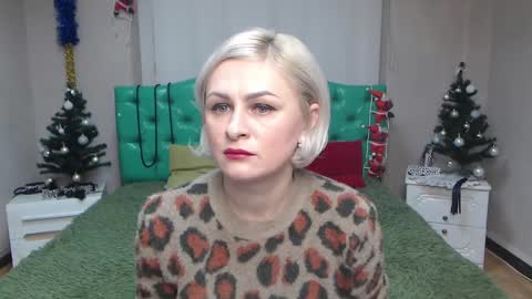 OliviaHorst online show from December 18, 6:43 am
