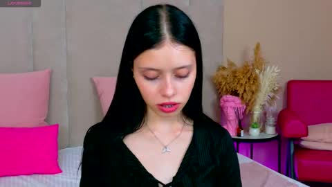 Olivia online show from September 11, 5:35 pm