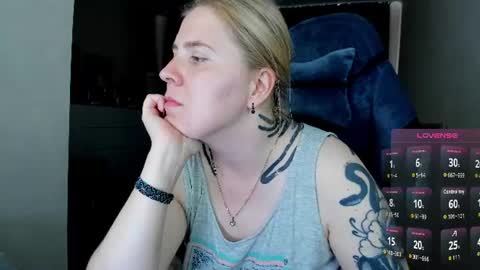 . online show from July 14, 10:21 am