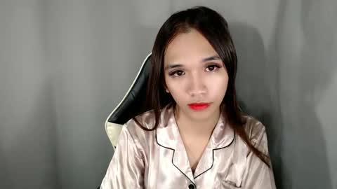 NICOLE online show from September 8, 3:11 pm