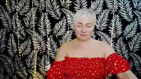 Kelly online show from December 21, 1:26 pm