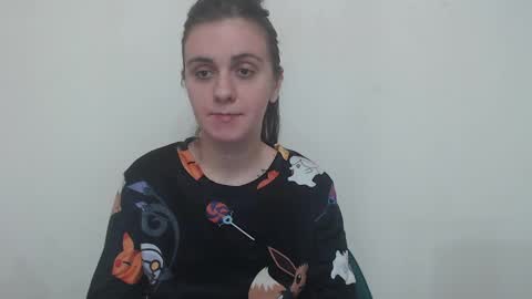 Snapshot of oliviasager chatting on February 3, 11:05 pm Mistress Olivia online show from February 3, 11:05 pm