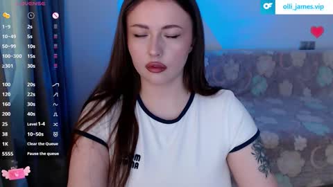 ollie_jamess online show from February 24, 2:49 pm