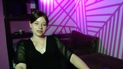 Snapshot of oltaroom chatting on September 27, 2:19 am Olta online show from September 27, 2:19 am