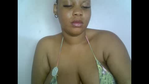 oneofdbestchubbygaloncb online show from May 11, 4:04 pm