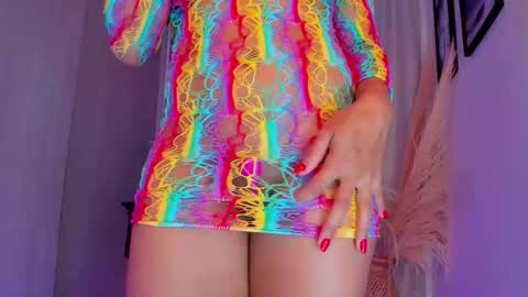 misssaray official online show from March 19, 11:20 pm