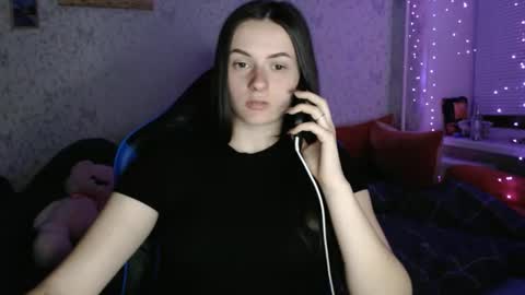 Amalia online show from April 9, 6:35 pm