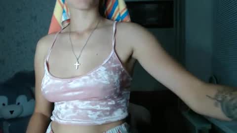 Snapshot of only_ubutterfly chatting on October 3, 6:13 pm Amalia online show from October 3, 6:13 pm