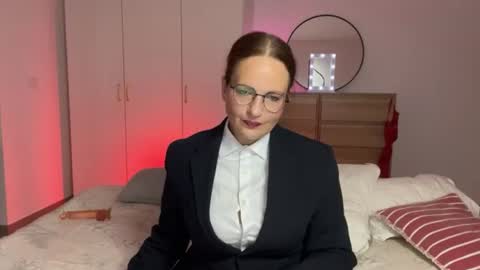 The cutest model on this site online show from July 10, 3:12 pm