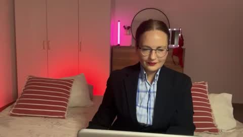 The cutest model on this site online show from July 15, 8:46 pm