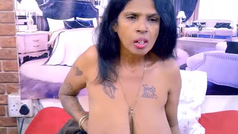 onlysexyva online show from July 6, 6:10 pm