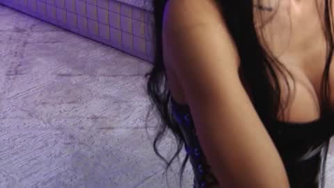 Xandra online show from March 22, 8:20 am