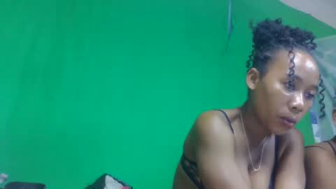 ooooranorosoa online show from June 1, 6:20 pm
