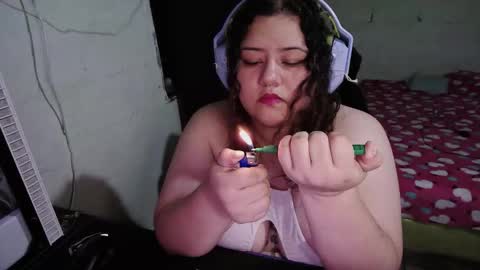 oppaichanuwu online show from December 5, 2:11 am