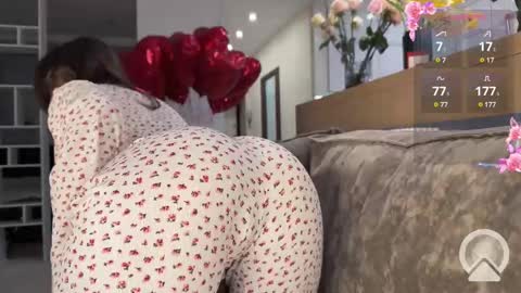 oqza online show from February 20, 5:12 am