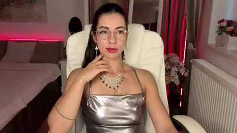 Snapshot of orchidessa chatting on October 15, 1:57 pm Eve Voss online show from October 15, 1:57 pm
