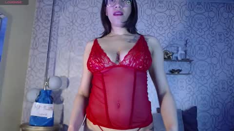 Snapshot of oriana_gh chatting on February 15, 4:03 am oriana_gh online show from February 15, 4:03 am