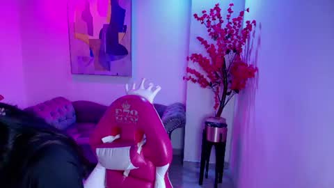 oriana_wood online show from July 22, 11:44 am