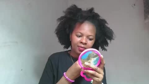 Snapshot of ornellahhh chatting on October 2, 11:37 am ornellahhh online show from October 2, 11:37 am