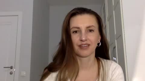 orvaline online show from May 21, 5:33 pm