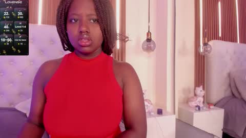 Snapshot of oshunnevans chatting on October 19, 6:15 am Oshun online show from October 19, 6:15 am