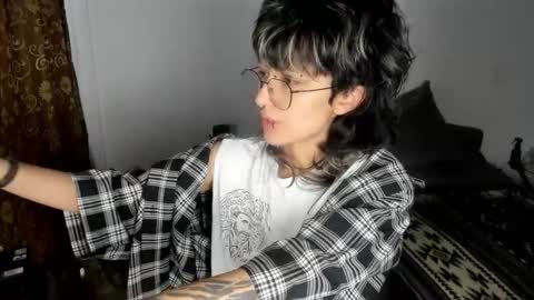 Snapshot of ottoyan_ chatting on September 16, 9:23 pm Otto 3 online show from September 16, 9:23 pm