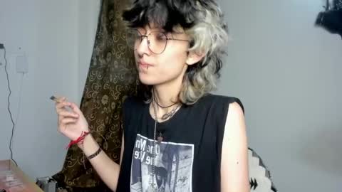 Snapshot of ottoyan_ chatting on February 4, 7:40 am Otto 3 online show from February 4, 7:40 am