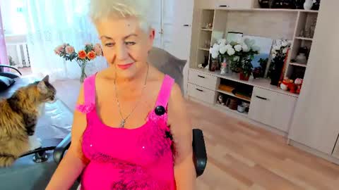 Alla online show from July 29, 10:48 am
